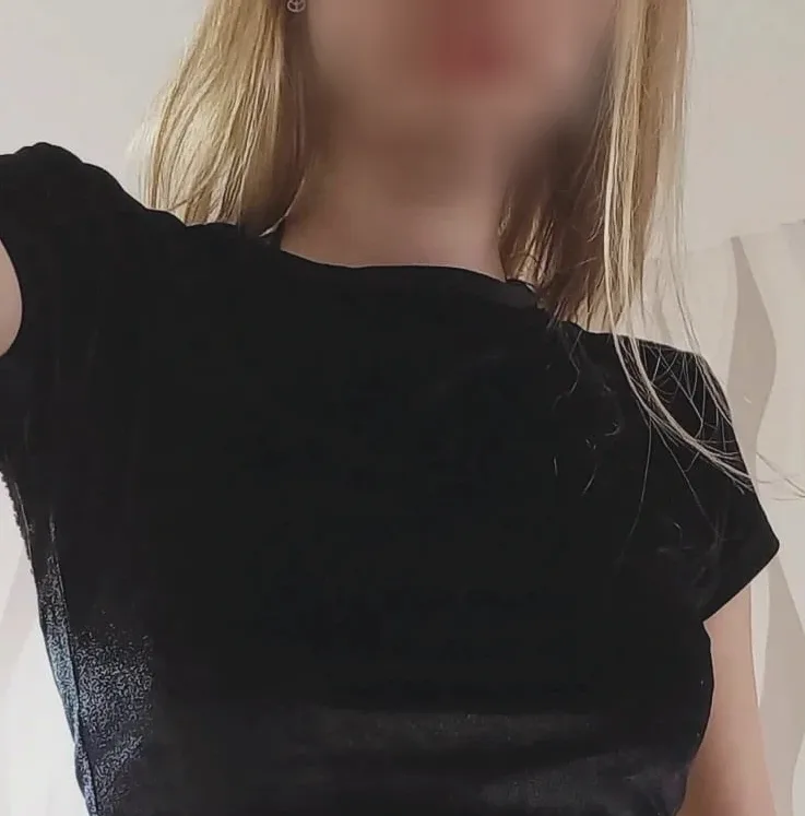Jenna, 25