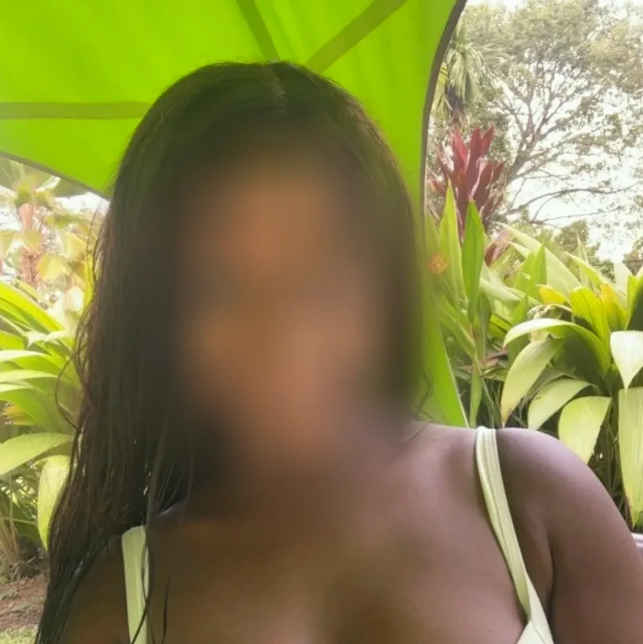 Leyla, 26